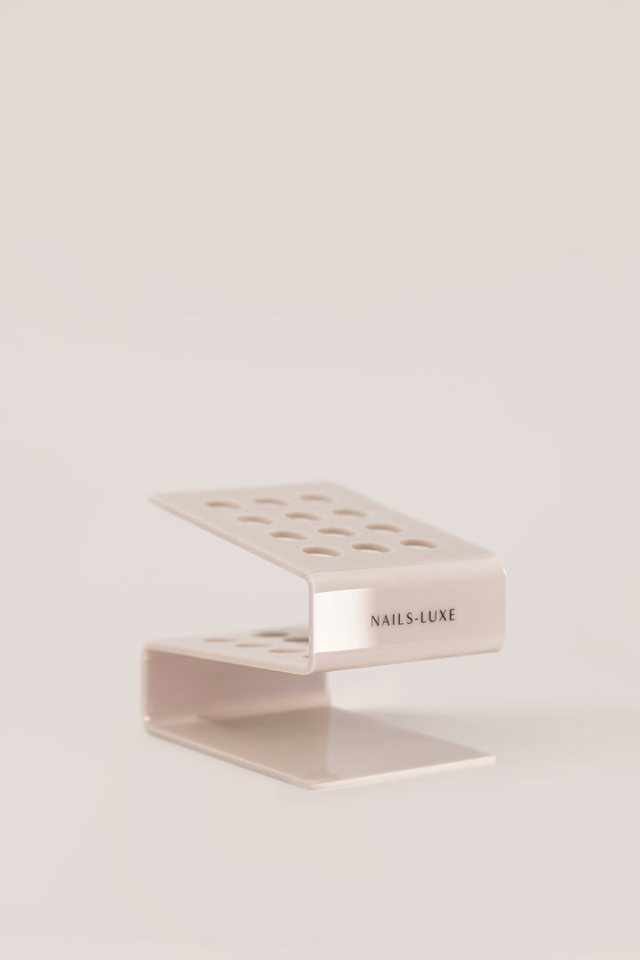 Petite Brush Stand Warm Grey