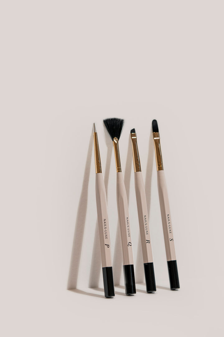 BRUSH P