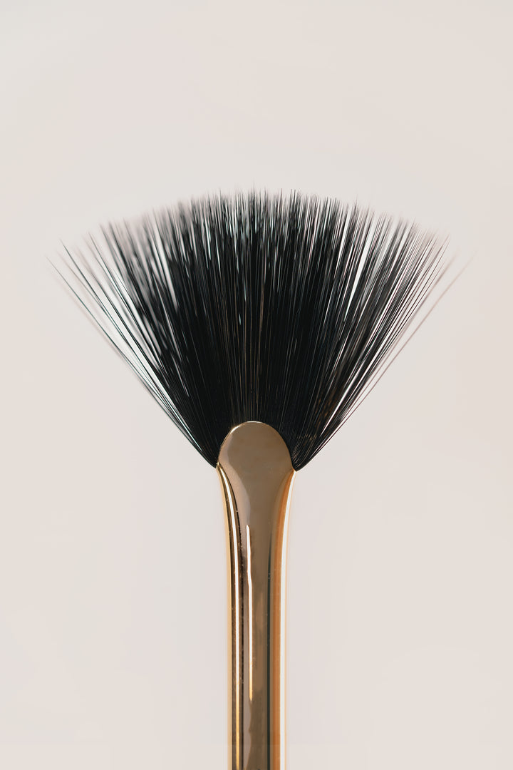 BRUSH Q