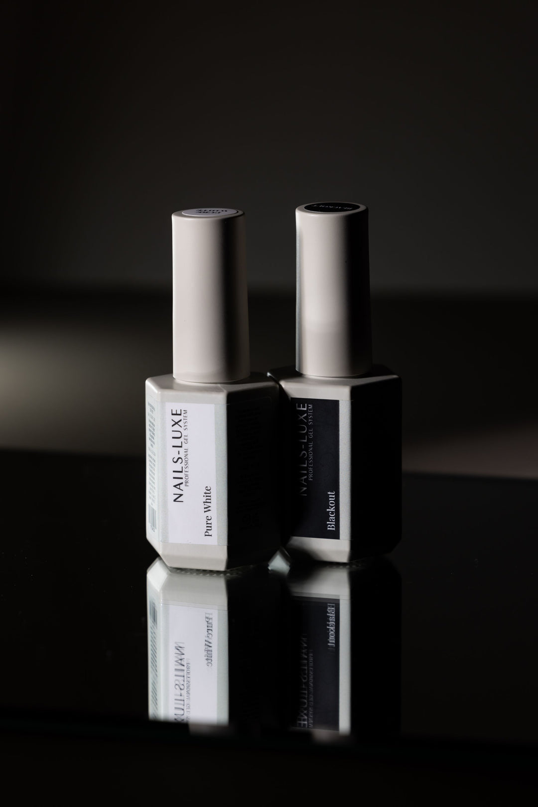 BLACK & WHITE DUO