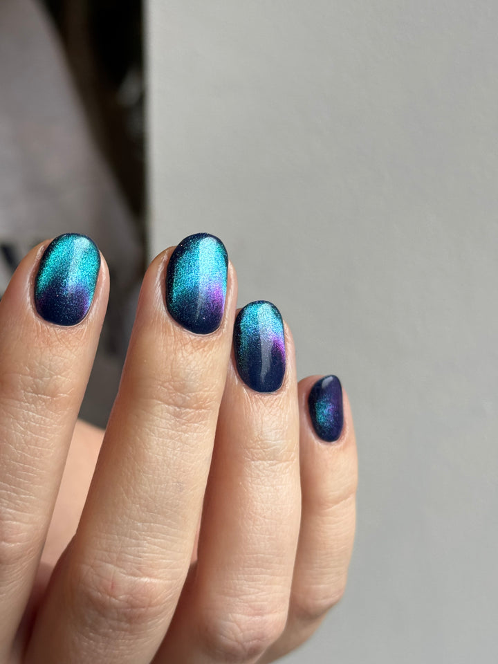 Galaxy Cat Eye Powder
