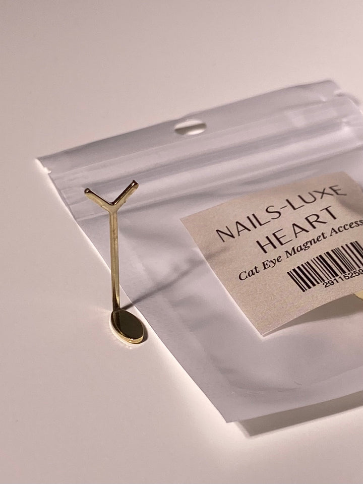 Heart Cat Eye Magnet Accessory