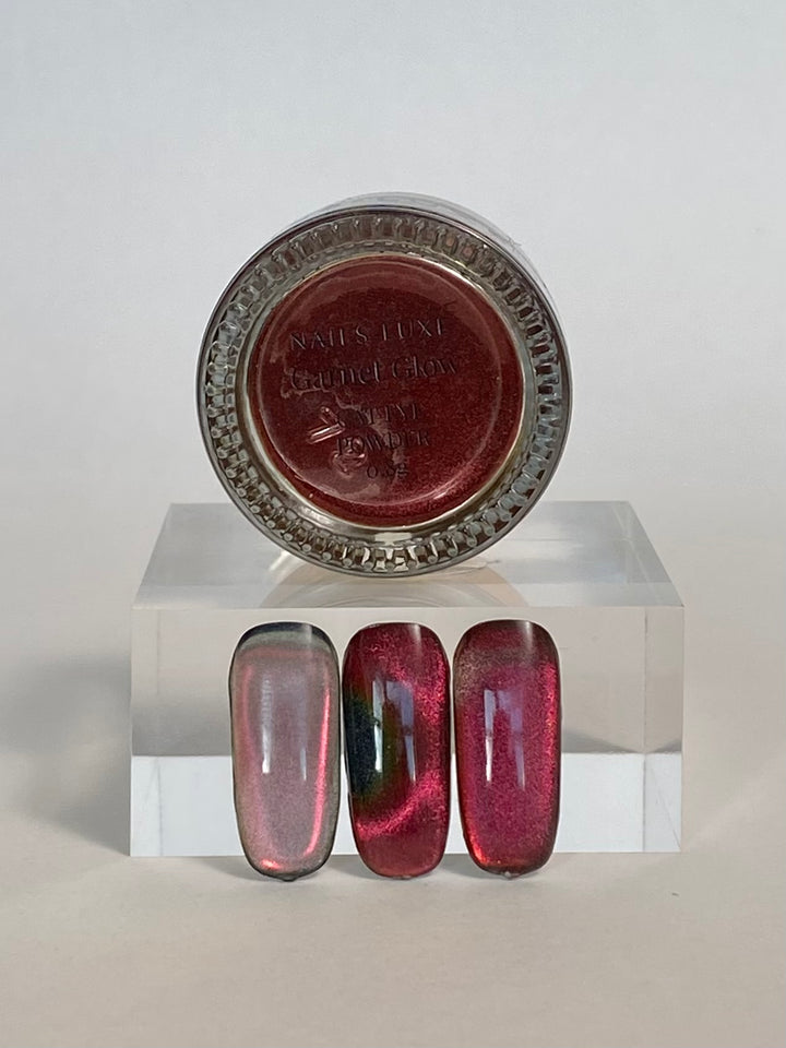 Garnet Glow Cat Eye Powder