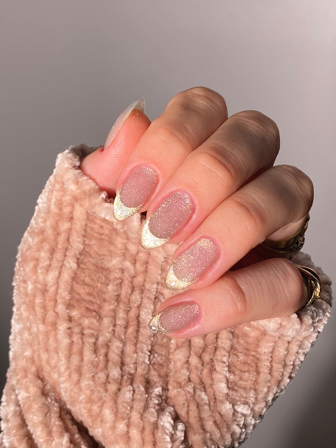 Cashmere Kiss Cat Eye Powder