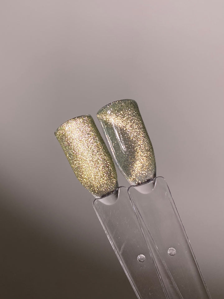 Champagne Fizz Cat Eye Powder