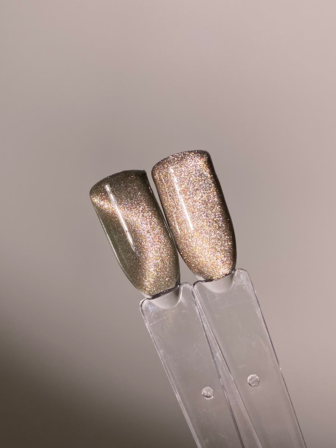 Cashmere Kiss Cat Eye Powder