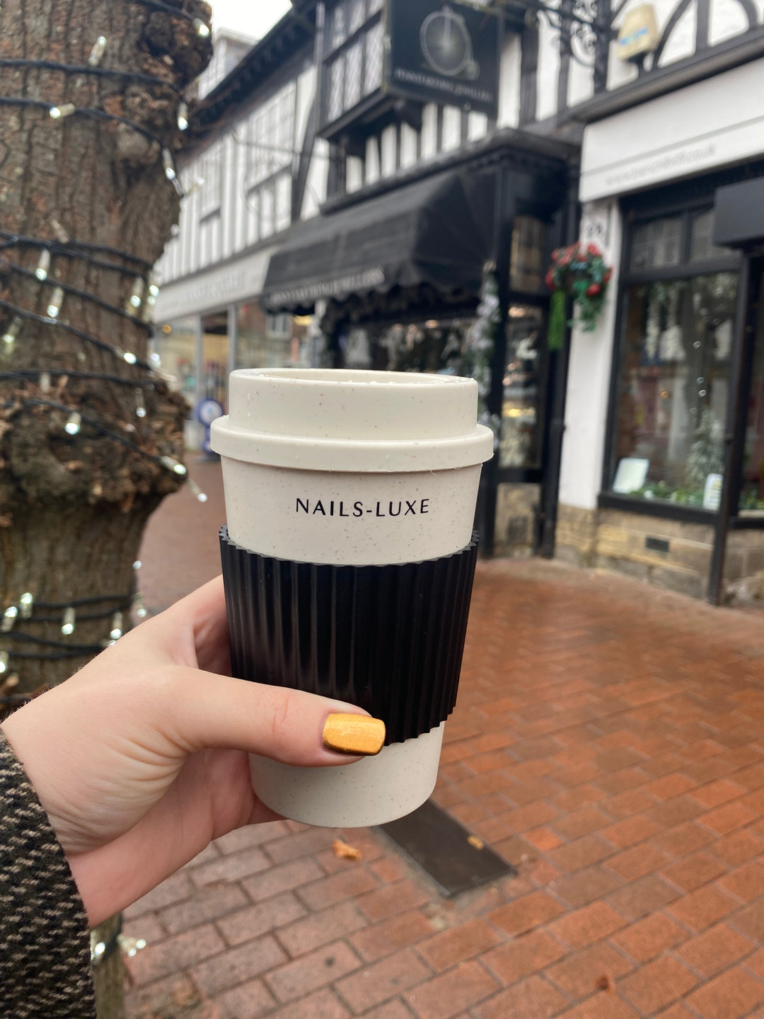 NAILS-LUXE TRAVEL CUP