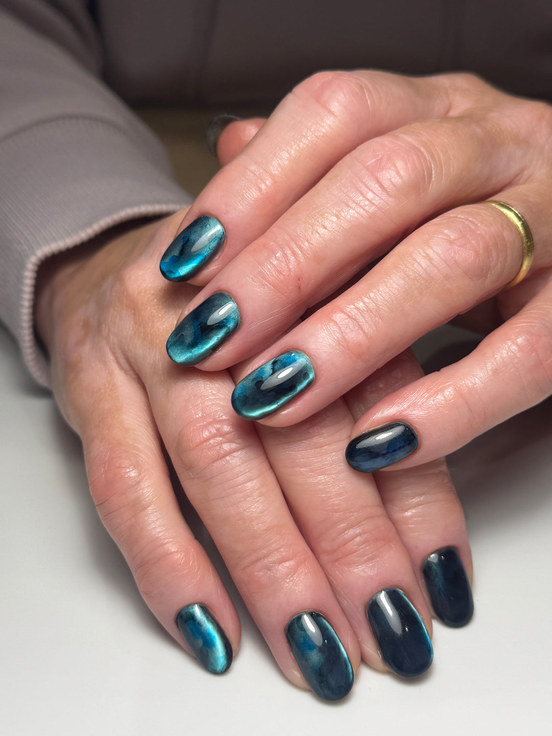 Ether Cat Eye Powder