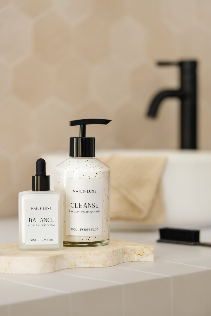 Cleanse Exfoliating Hand Wash 300ml